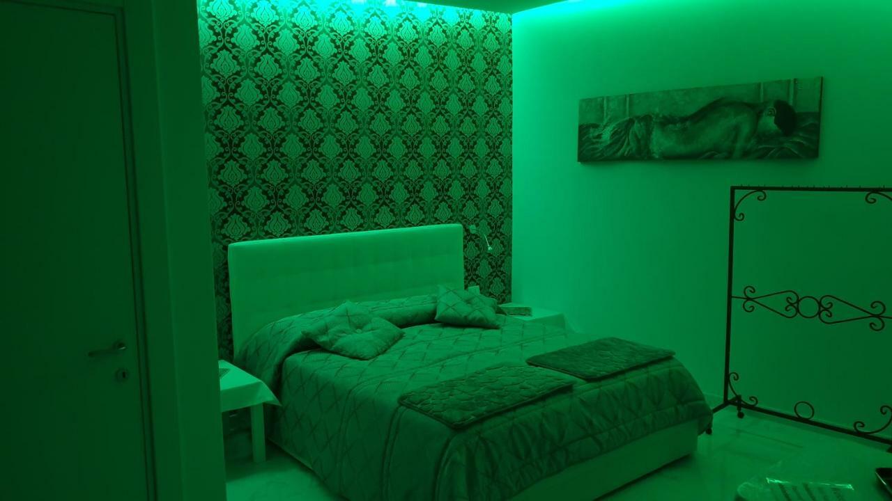 Luxury Room Al Cristo Velato Neapol Zewnętrze zdjęcie